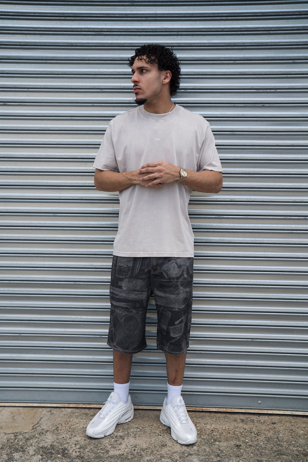 TRUE CLASSIC TEE - WASHED GRAY