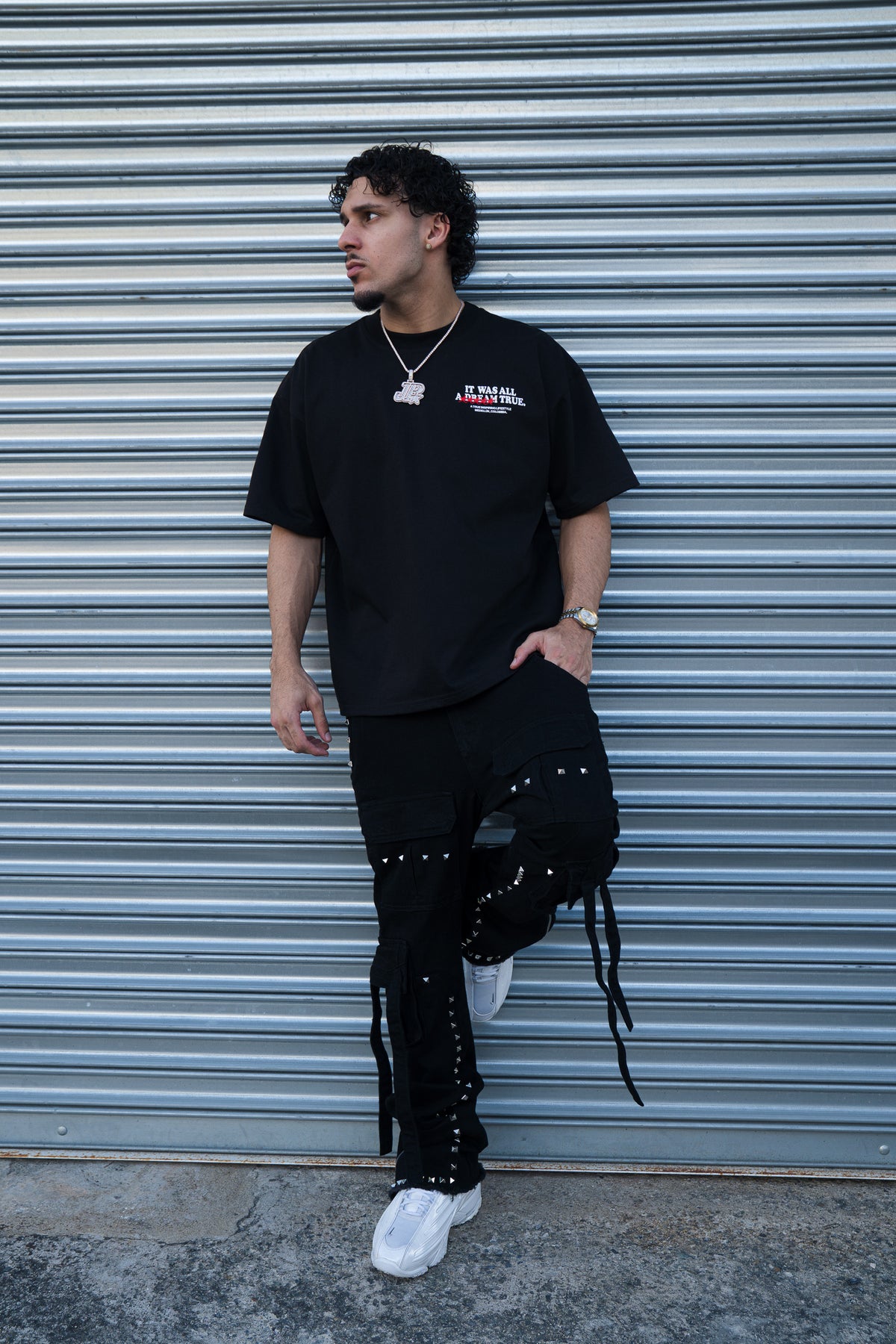 TRUE DREAMS BOXY TEE - BLACK